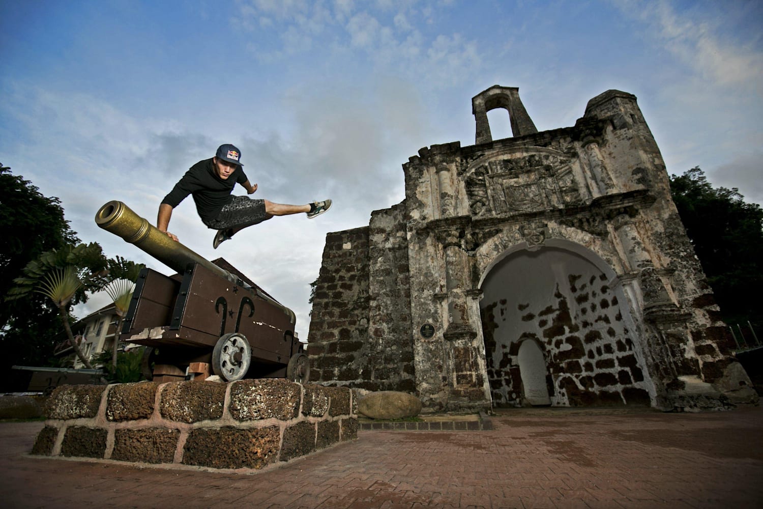 Parkour Free My Way Video Freerunning Jason Paul 2320