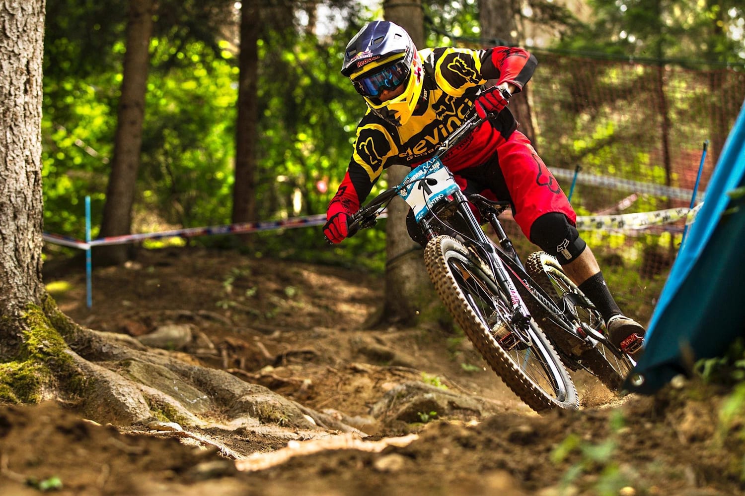 iXS Cup DH highlights Val di Sole downhill