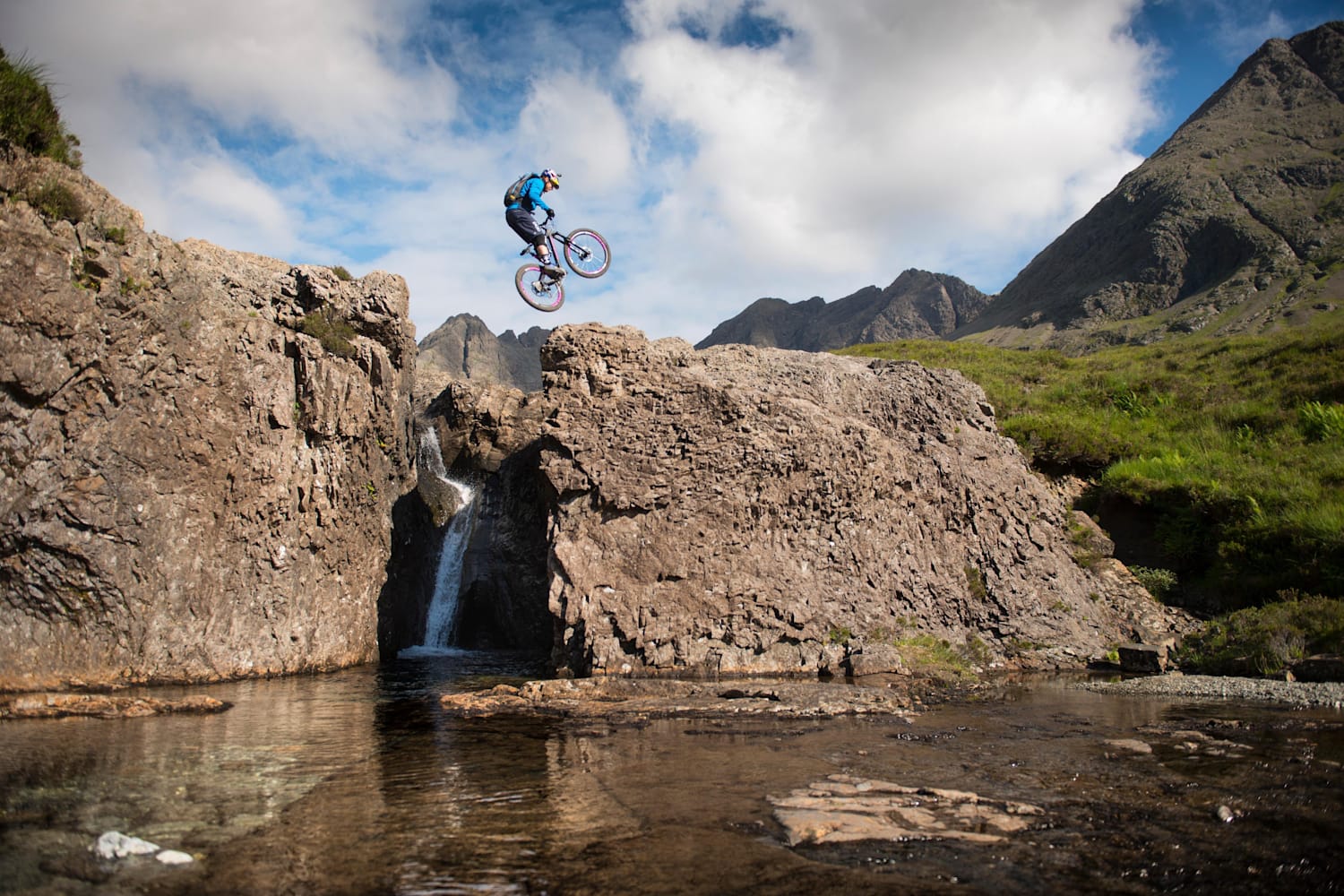 youtube danny macaskill the ridge