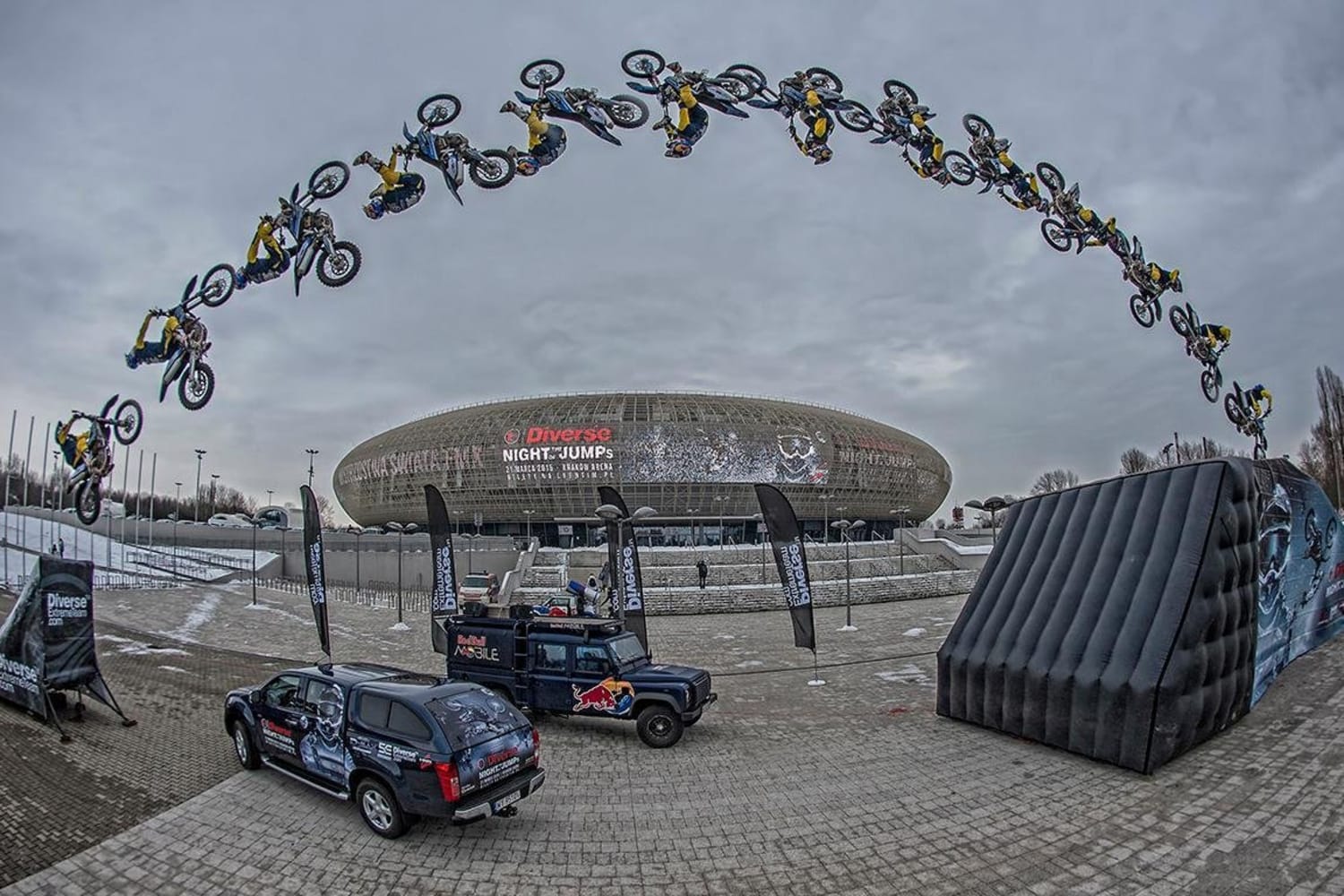 Diverse NIGHT of the JUMPs