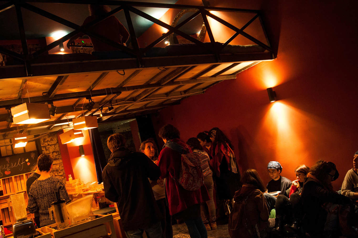 Karaköy Sumahan Sanatla İç İçe Komün Hayat