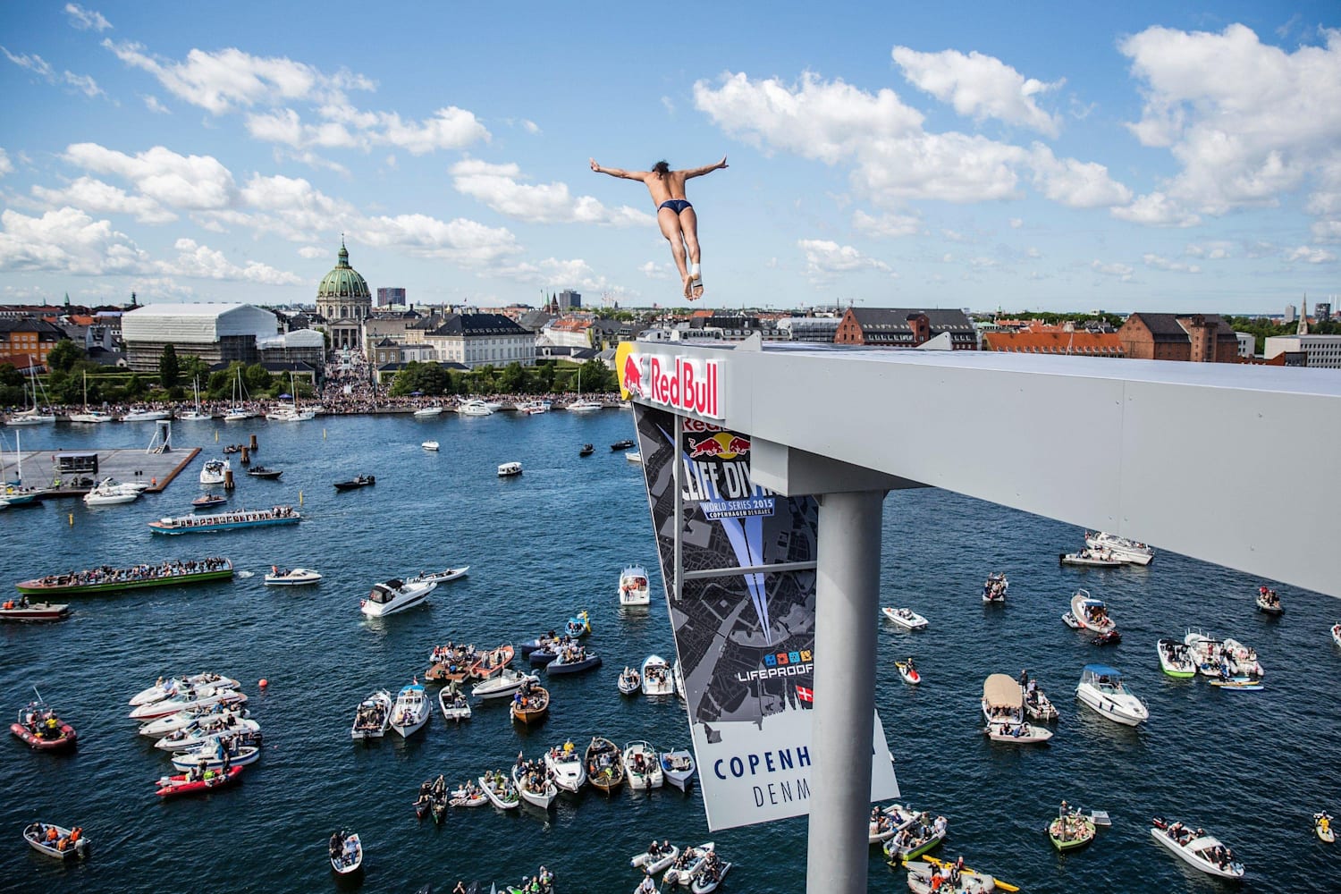 Cliff Diving a Copenaghen report, foto e video