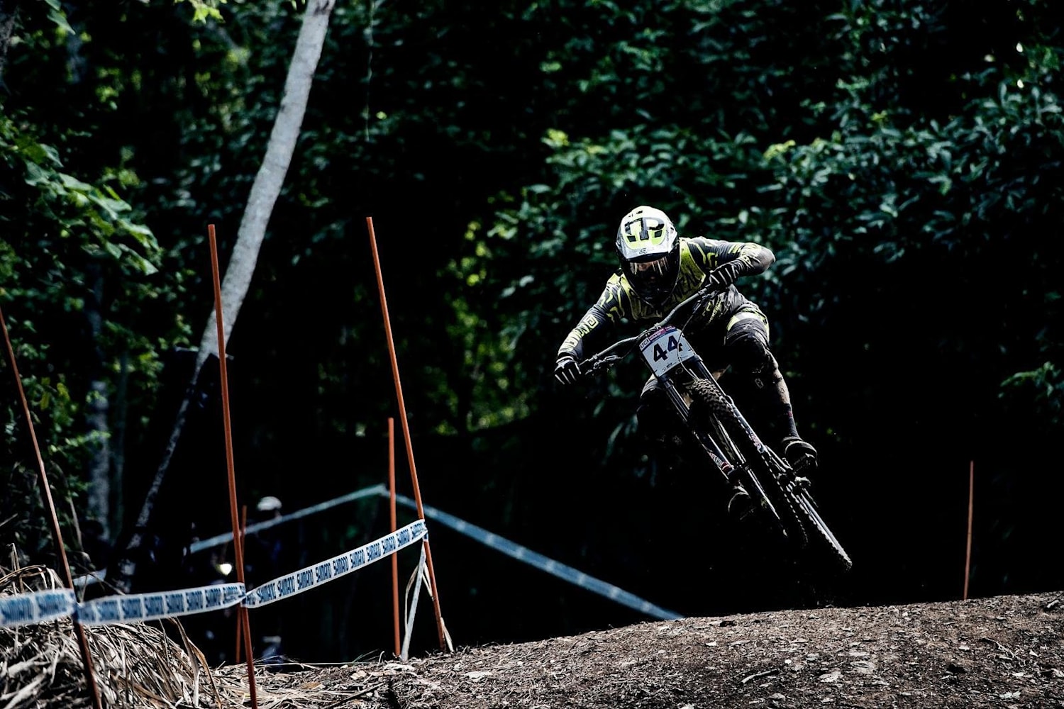 UCI MTB World Cup Cairns Downhill Practice Video