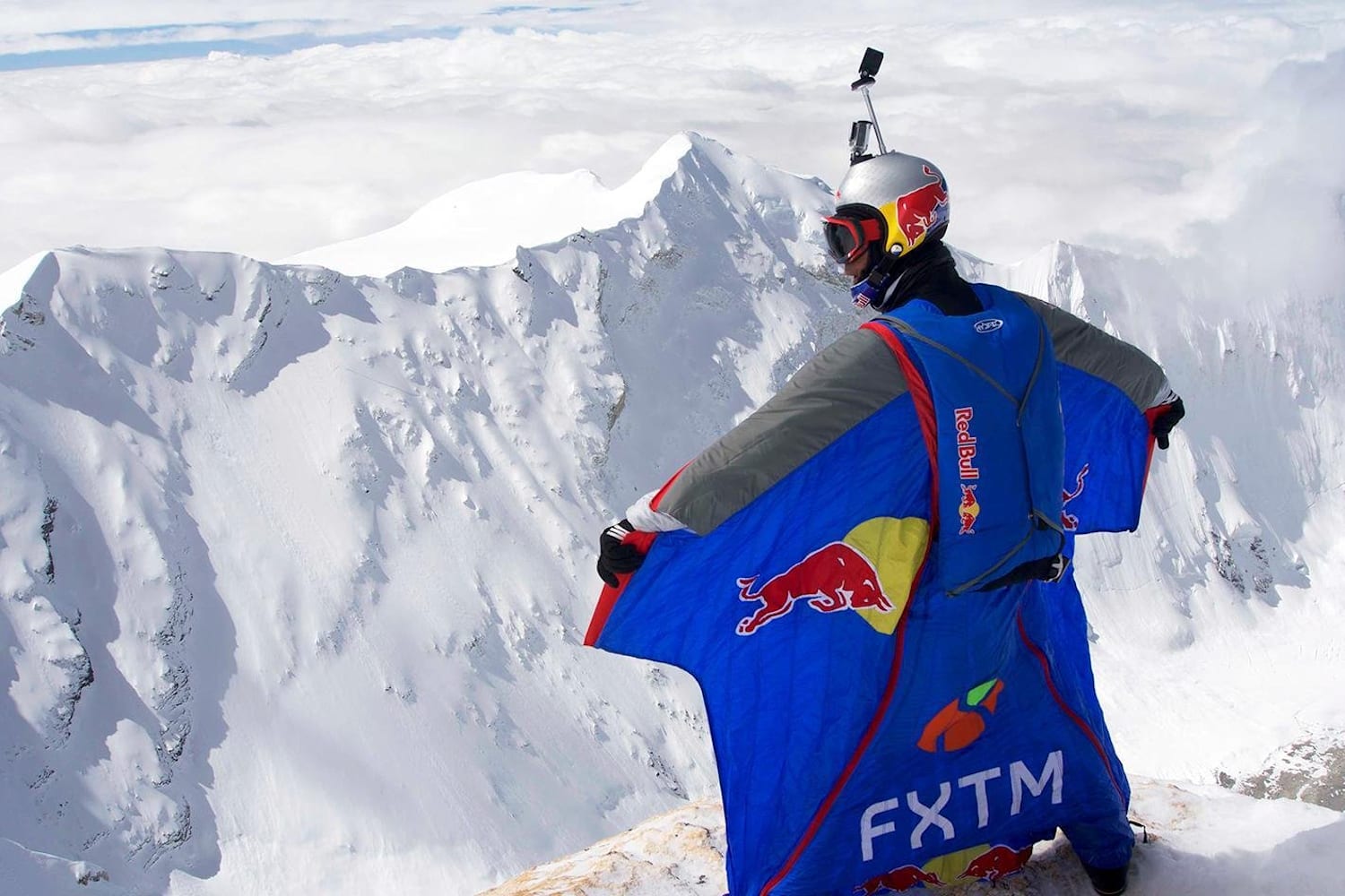 El salto BASE más alto de la historia Monte Cho Oyu