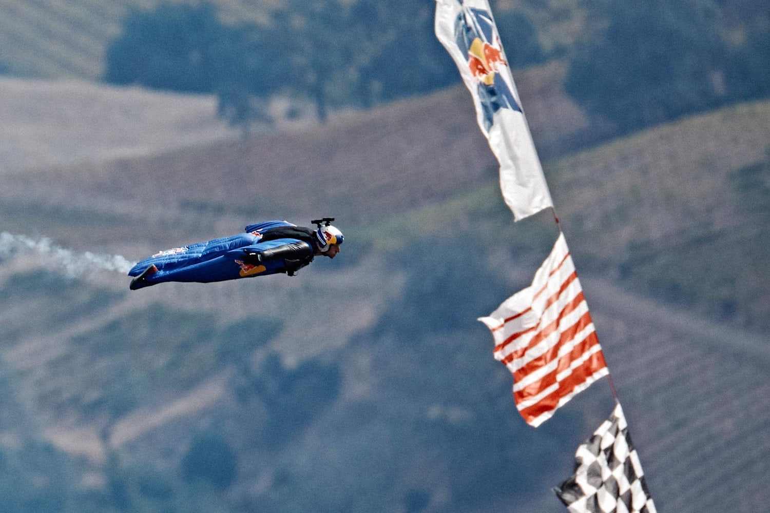 Red Bull Aces 2016 Wingsuit Race Teaser
