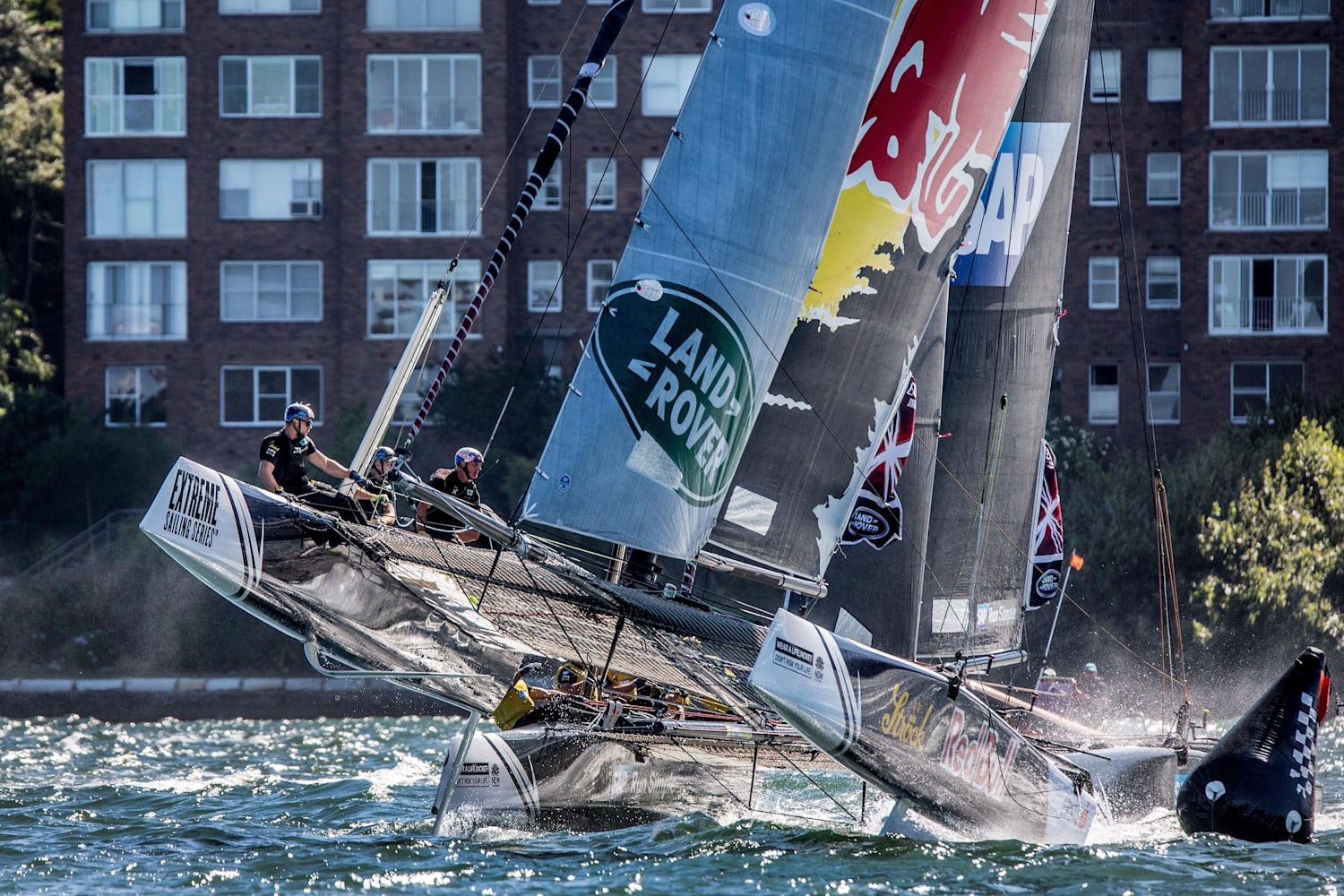 extreme sailboat racing