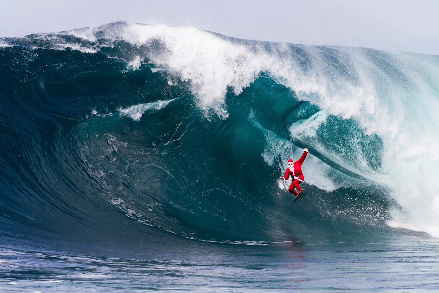 Surfing Santa: Watch him surf Shipsterns | Red Bull