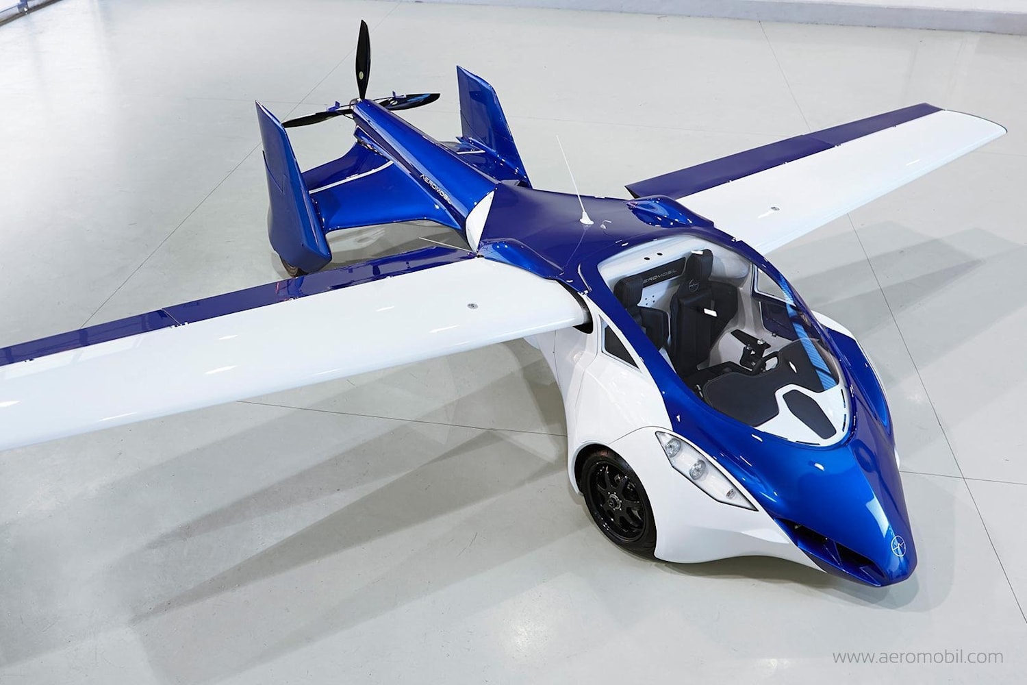 History of the flying car *infographic* | Red Bull Tech