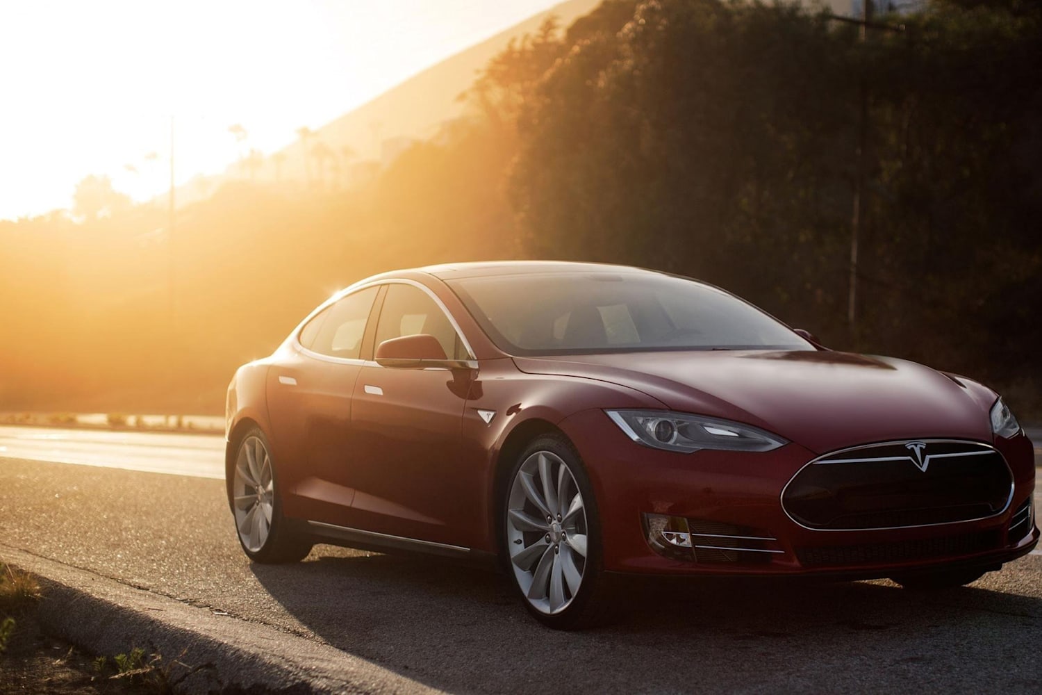 Elon Musk In Otomobil Firmasi Tesla Hakkinda Her Sey