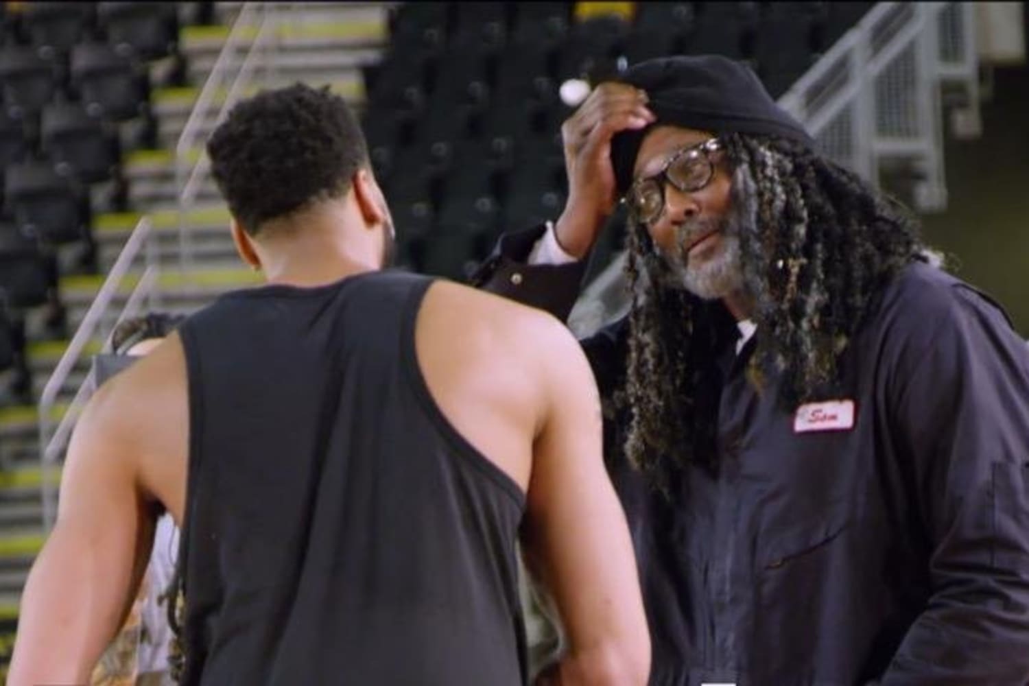 Nba Legend Karl Mailman Malone Pranks Anthony Davis