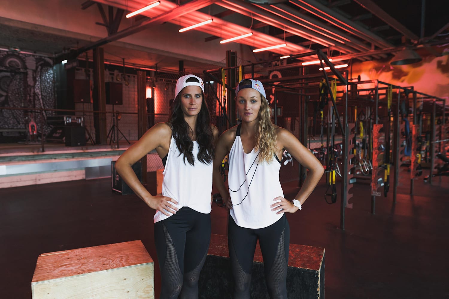 Anouk Vergé-Dépré & Joana Heidrich: Indoor Training