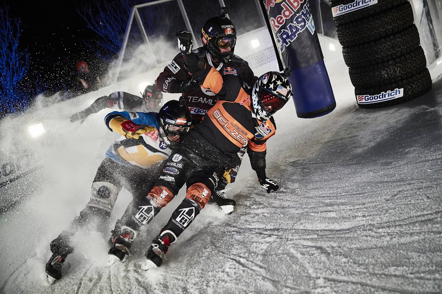 Il meglio del freestyle dalla Red Bull Crashed Ice di Yokohama