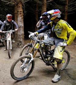 Dh riding hotsell