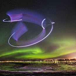 Polet Na Paraplane S Severnym Siyaniem Video Foto