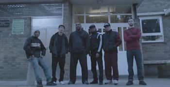 AP-1M5XVQA192111-featureMedia