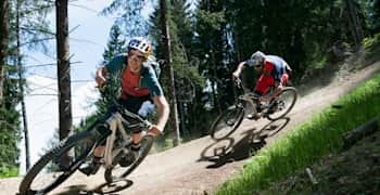 An image of Rob Warner and Tom Oehler in the titles for the Red Bull TV series How To MTB.