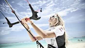 Susi Mai - lifestyle in the Maldives, 2011