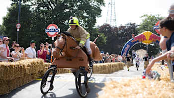 Red Bull Chariot Race: Wacky racers wanted