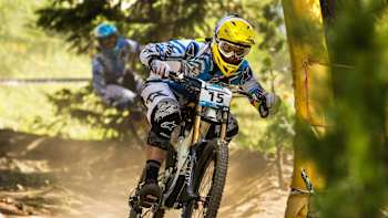 Joseph Connell rides in Pila