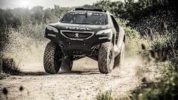 Peugeot 2008 DKR: First Test Pre Dakar 2015