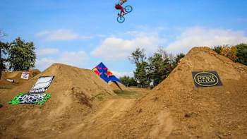 Double Cross - Jordan Prince - Tuck-no-hander