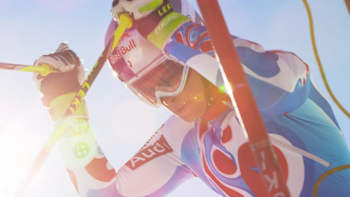 Chasing Time : Alexis Pinturault en descente à l'entrainement.