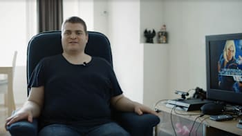 Sven being interviewed about playing Street Fighter