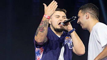 Thumb Rapder vs Mecha en Final Internacional 2022