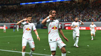 Az RB Leipzig sztárja, Xavi Simons ünnepel az EA FC 25-ben