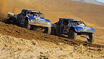 AP-1M5Y2BZSN2111-featureMedia