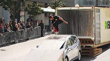 AP-1M5Y1VNN92111-featureMedia