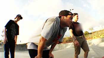 AP-1M5Y1WG8H2111-featureMedia