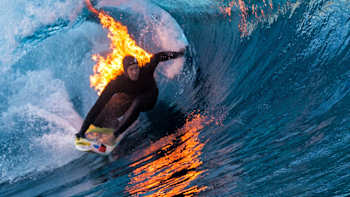 Jamie O'Brien surfs Teahupo'o on Fire