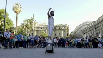 AP-1MT9AT7DD1W11-featureMedia