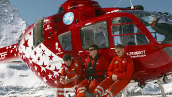 AP-1N7UPAVC52111-featureMedia