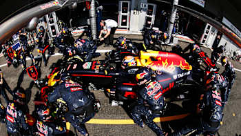 AP-1PSMNY5XN1W11-featureMedia