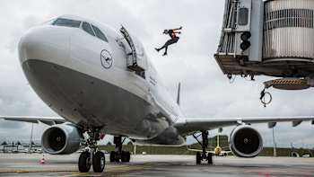 AP-1Q23WR4WH1W11-featureMedia