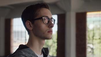 AP-1QRBNXYX51W11-featureMedia