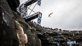 AP-1SEK24REN1W11-featureMedia