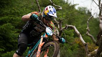 AP-1RA3H81851W11-featureMedia