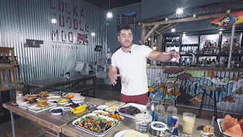 AP-1URP9X7VW2111-featureMedia