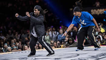 AP-1UUV3K5G91W11-featureMedia