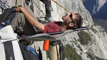 AP-1X7GWG97D1W11-featureMedia