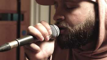 AP-1XUU9FV8N2111-featureMedia