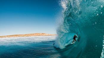 AP-1YBAAH7A11W11-featureMedia