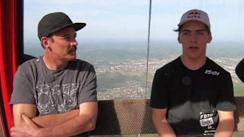 AP-1YJBUR2B92111-featureMedia