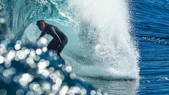 AP-1YUYG4ZYS2111-featureMedia