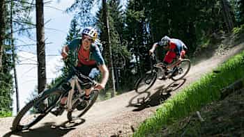 An image of Rob Warner and Tom Oehler in the titles for the Red Bull TV series How To MTB.