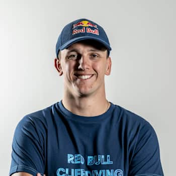 Aidan Heslop Cliff Diving Red Bull athlete profile