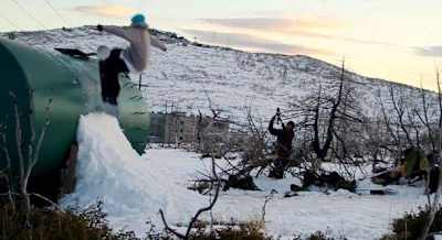 Snowboard video: Pretty Random